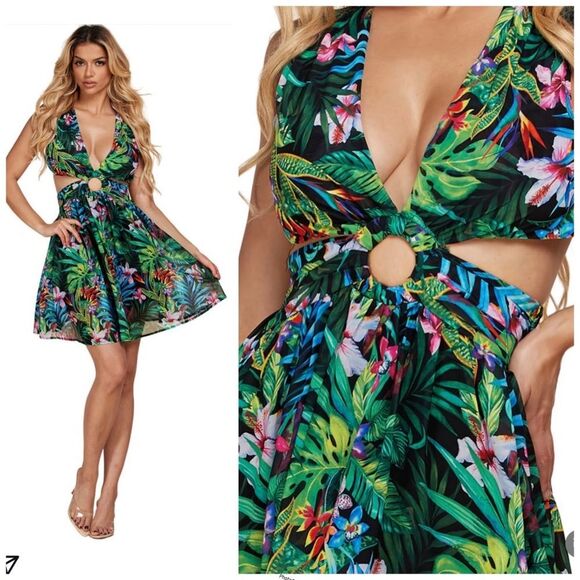 Lilly’s Kloset Tropical Floral Cutout Fit and Flare Dress - Picture 1 of 8